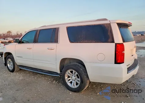 2019 Chevrolet Suburban C1500 Premier z USA, uszkodzony, nr VIN 1GNSCJKC8KR110569